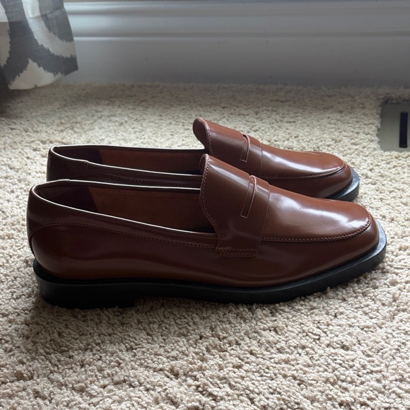 Everlane Women's Brown Leather Loafers - Picture 3 of 7